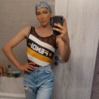 QueenTokyo_ offline chatrum