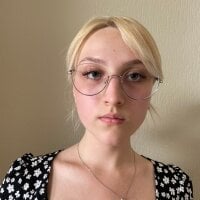 MilansiMars' Offline Chat Room