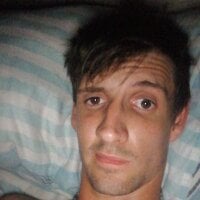 Amateurcouple01's Offline Chat Room