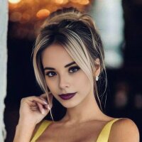 LauraBlan's Profile Photo