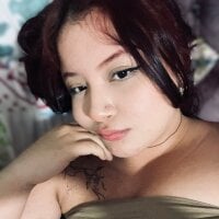 zhiara_ webcam model