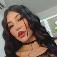 sara_ortiz33 webcam model