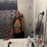 Prettyfacefemale's Avatar Pic