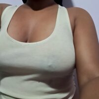 Glou2717 webcam