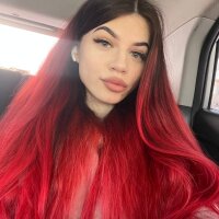 lola_davisx's Offline Chat Room