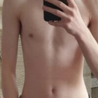 Twinkhamster31's Offline Chat Room