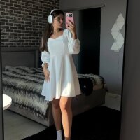 AntoniaGault offline chatrum