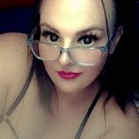 bbwinthed69's Offline Chat Room