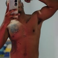 Xxxmo100 webcam model