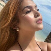 WomanofWorldTS' Avatar Pic