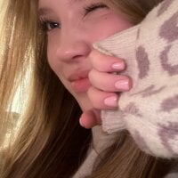 OdetteFarmer webcam model