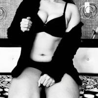 MISS_KAJOL22 webcam