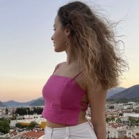 strawberry_donut's Offline Chat Room