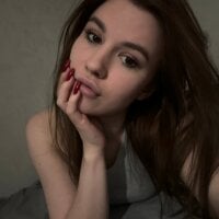 Allurellee model avatar