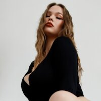 AlicePinky fully nude on webcam for live porn video chat