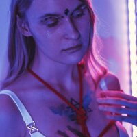AliceMeir's Offline Chat Room