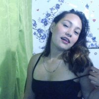 lisamelano69's Offline Chat Room