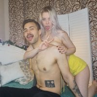 PussyGag's Offline Chat Room