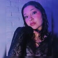 Cami_Moon1