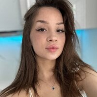Sarah_Tate webcam model