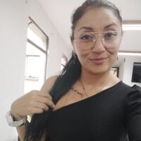 amelia_milf35 Chat Room offline