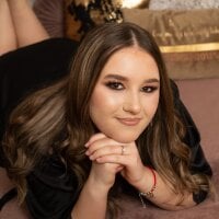 LanaReves' Offline Chat Room