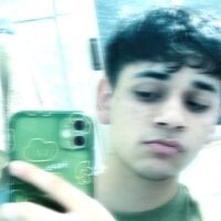 alonhot333's Offline Chat Room