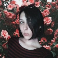 MayaBae's Offline Chat Room