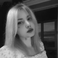 MernaGogginLive Webcam