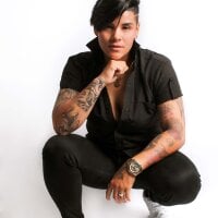 KAROLLJONES1 webcam model
