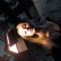 JulianaBurland офлайн чат стая