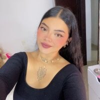 Catalina18_pink webcam model