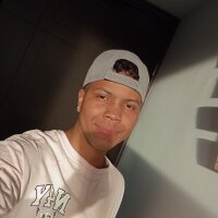 comoestan1234's Offline Chat Room