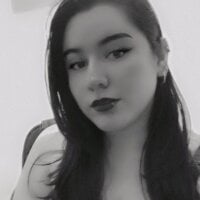 ashleyhentau's Offline Chat Room