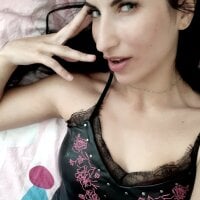 RABBITINA's Offline Chat Room