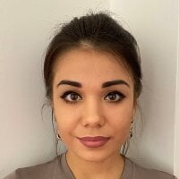 KandeILukrece's Offline Chat Room