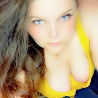 KSQUEEN model avatar