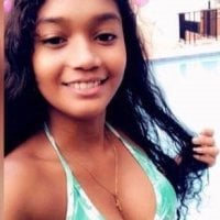 Offline chatovací místnost GiannaStone