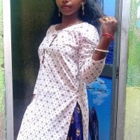 Riya333Live Webcam