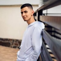 Aron_rios_