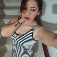 Eylen_09's Offline Chat Room