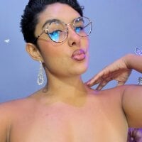 Kaira_mosse webcam model