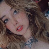 fernandasoto_1's Offline Chat Room