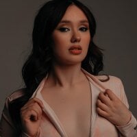 MiriaamWhite webcam model