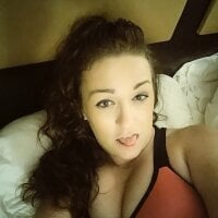 QueenBfaye webcam