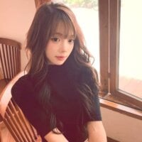 Shinygirls_777 webcam model