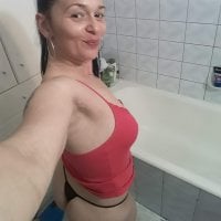 sweetpussymilf02 Chat Room offline