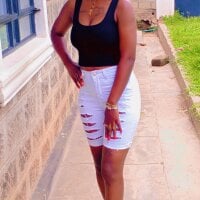 TrishaKalid webcam model