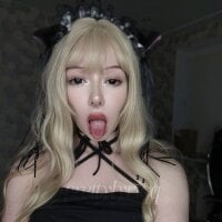 Ameli_Kitty webcam model