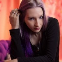 alice_wong offline chatrum